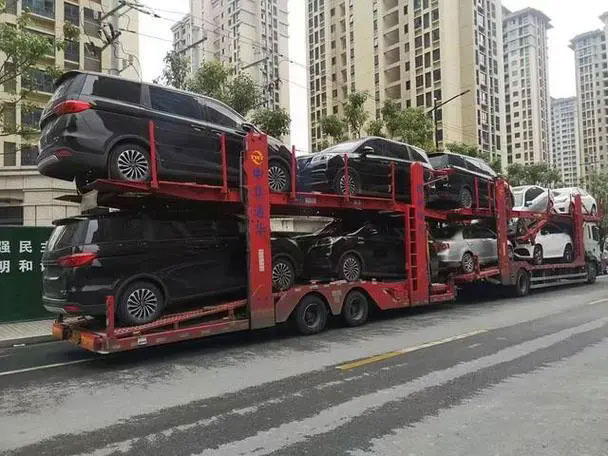 大理汽车托运  浦东轿车